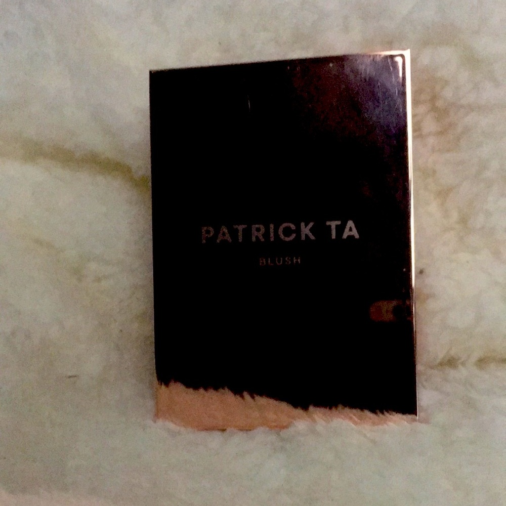 Patrick Ta Monochrome Moment Velvet Blush in She’s Passionate